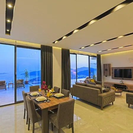Sleeps 4 Pool Air Con Wifi Villa