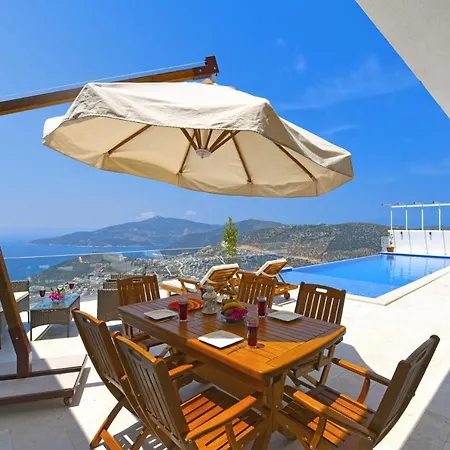 Sleeps 4 Pool Air Con Wifi Villa Kalkan