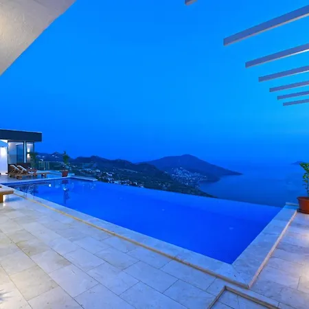 Sleeps 4 Pool Air Con Wifi Villa Kalkan