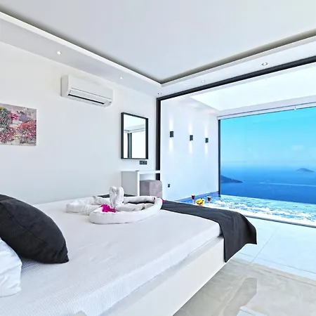 Sleeps 4 Pool Air Con Wifi * Kalkan