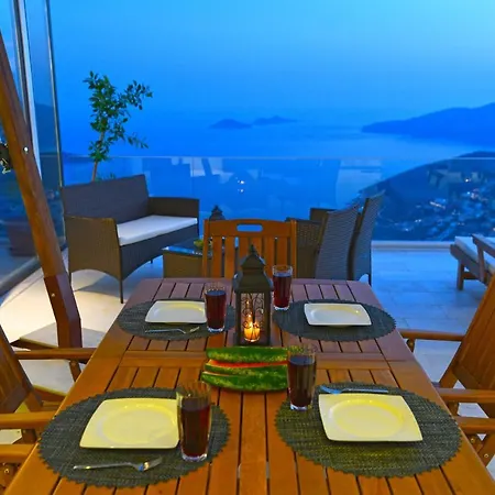 Villa Sleeps 4 Pool Air Con Wifi Kalkan